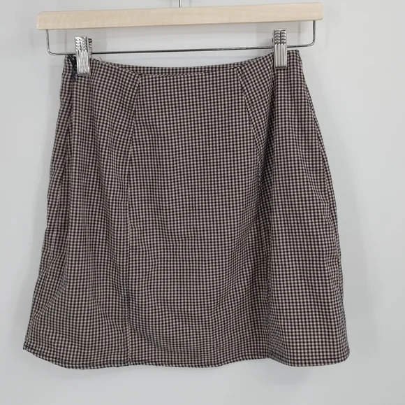 Urban Outfitters | mini skirt - Picture 3 of 5